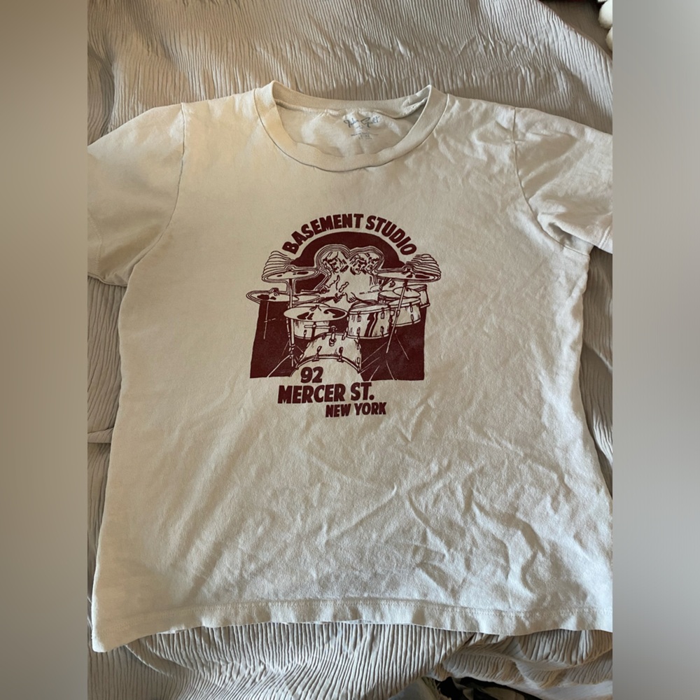 Brandy Melville OS t-shirt